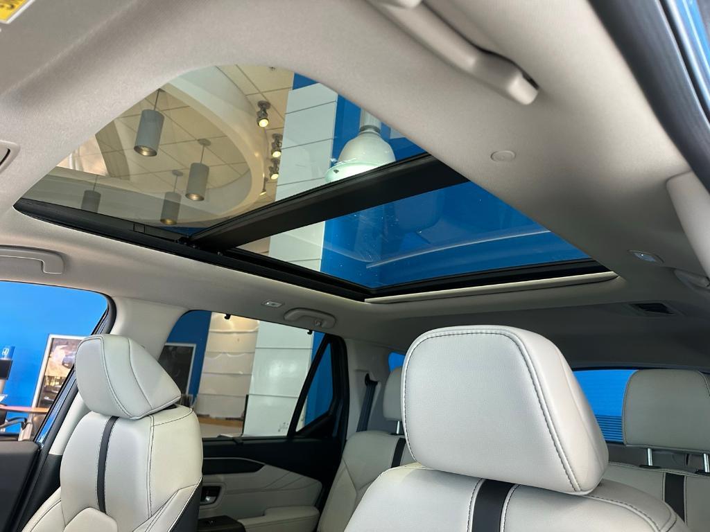 new 2026 Honda Pilot car, priced at $52,590
