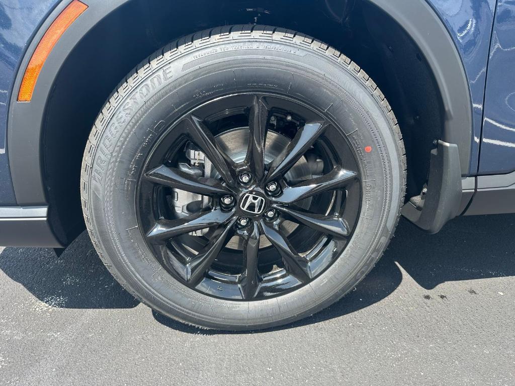 new 2026 Honda CR-V Hybrid car, priced at $41,675