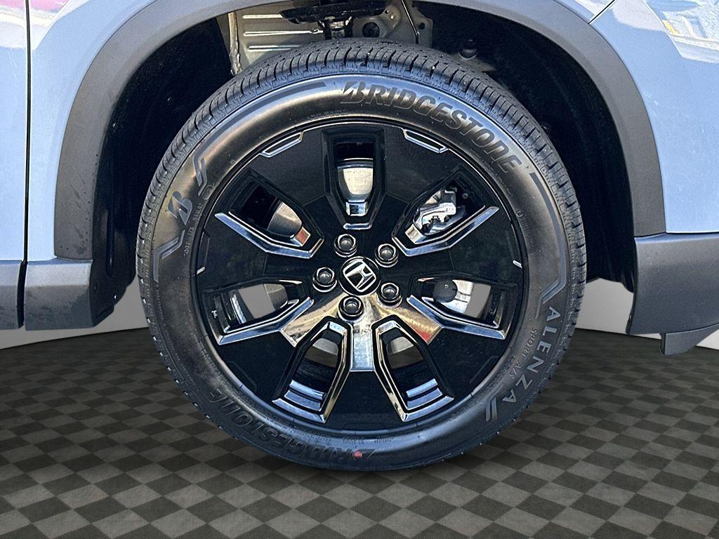 new 2026 Honda Pilot car, priced at $56,945