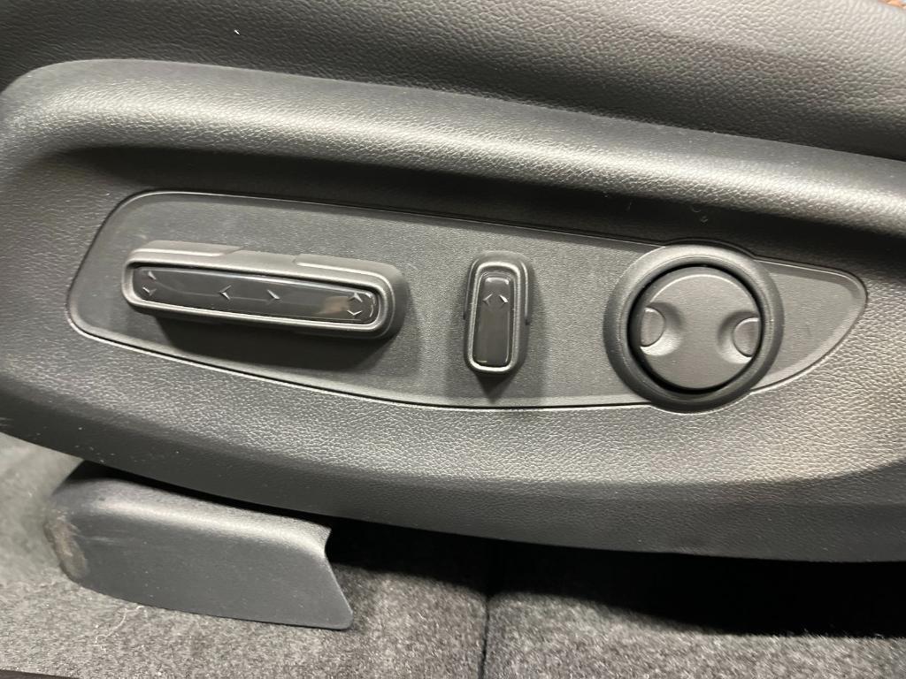 new 2026 Honda CR-V Hybrid car, priced at $44,000