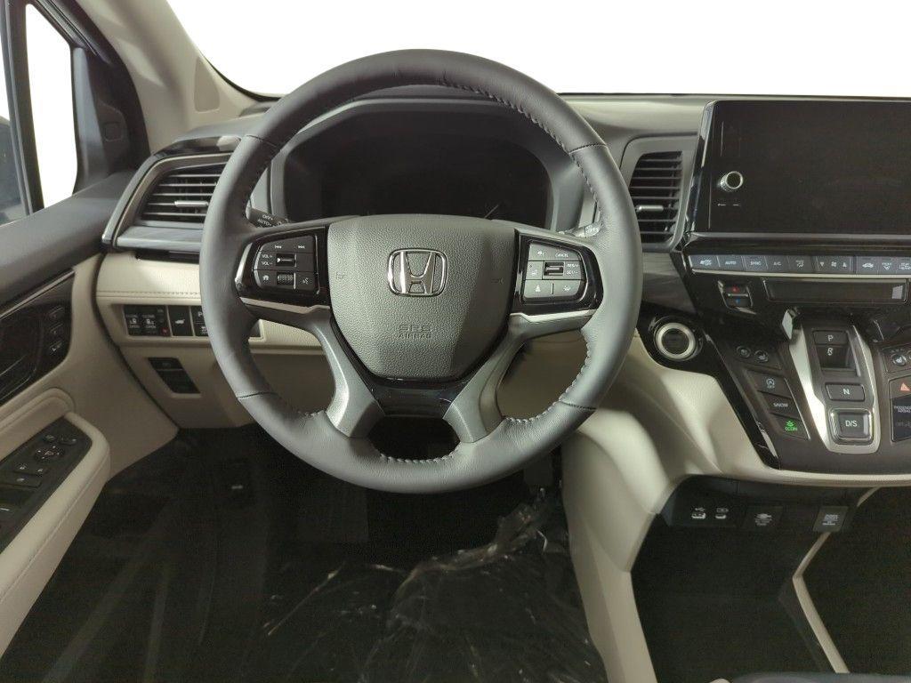new 2026 Honda Odyssey car, priced at $53,190