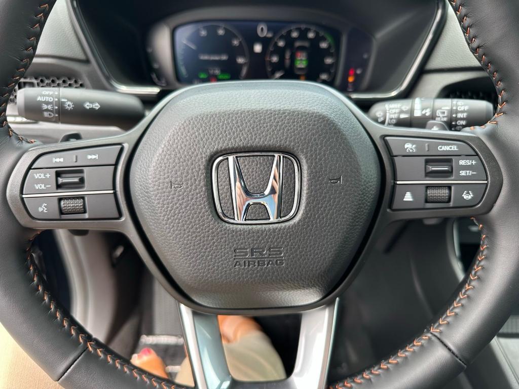 new 2026 Honda CR-V Hybrid car, priced at $41,675