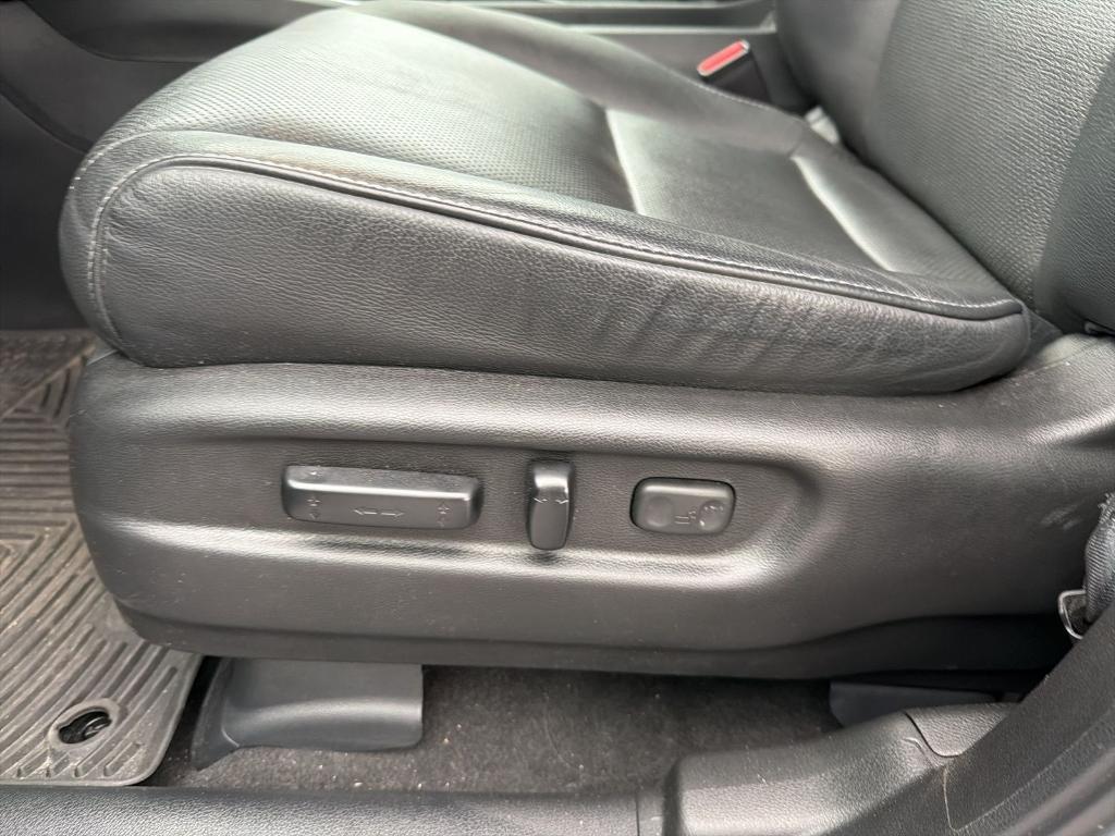 used 2023 Honda Passport car, priced at $32,400