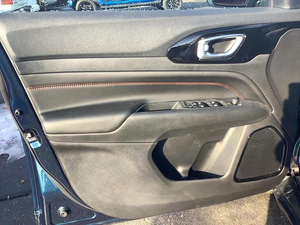 new 2026 Jeep Compass car, priced at $37,125