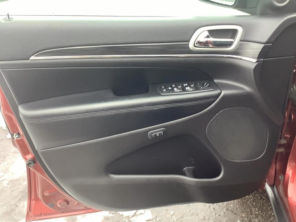 used 2021 Jeep Grand Cherokee car, priced at $20,595