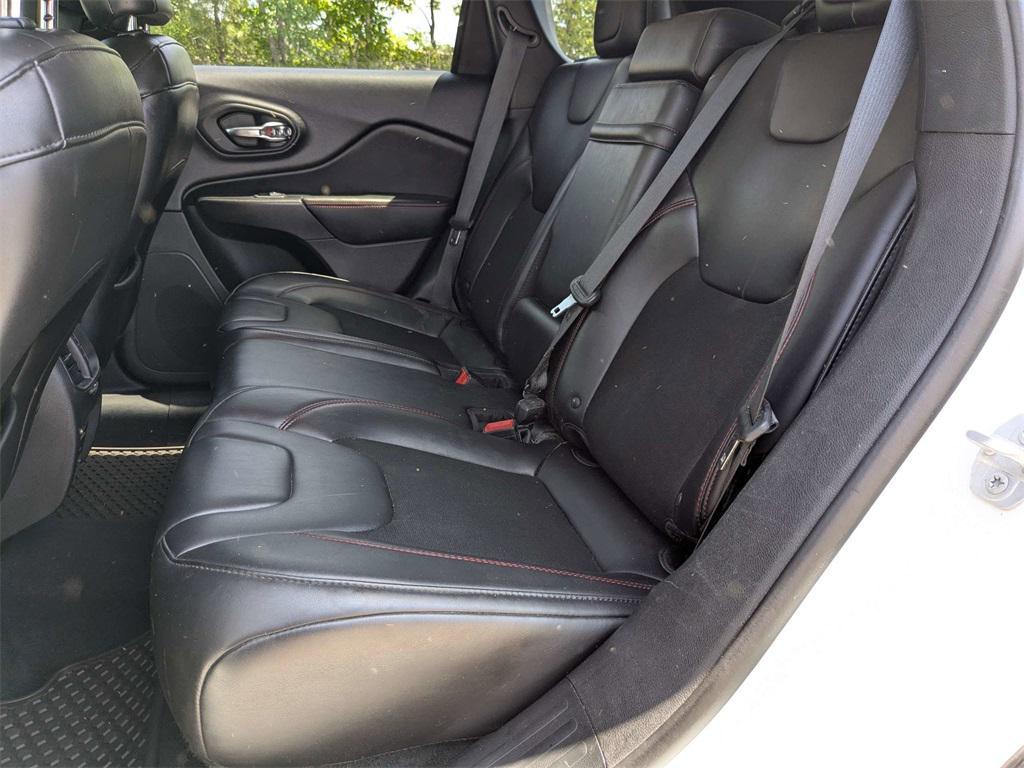 used 2019 Jeep Cherokee car, priced at $13,455