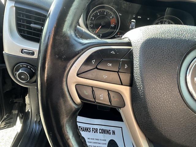 used 2018 Jeep Cherokee car, priced at $15,866