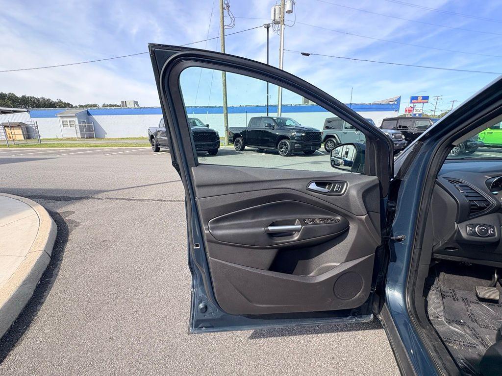 used 2019 Ford Escape car, priced at $15,997