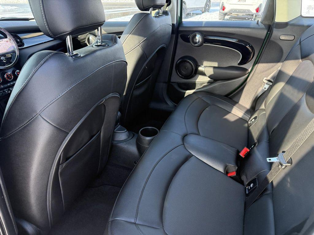 used 2023 MINI Hardtop car, priced at $23,125