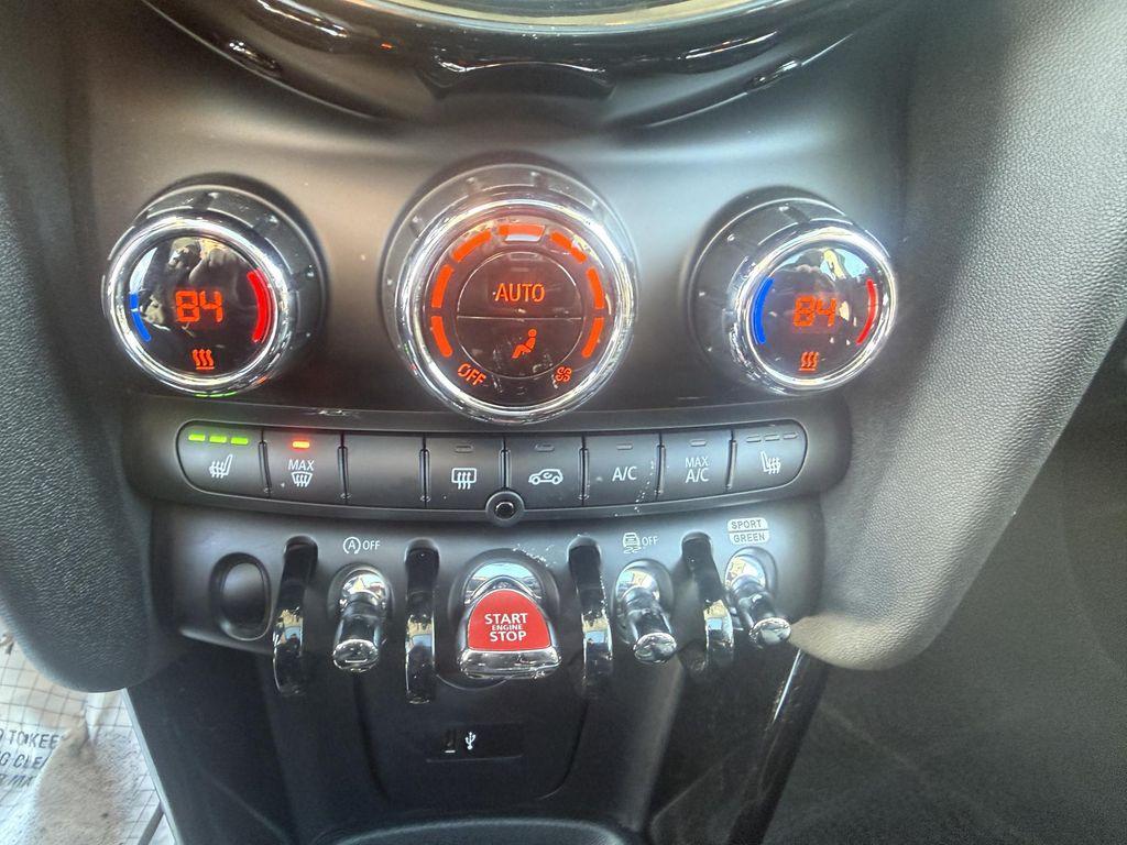 used 2023 MINI Hardtop car, priced at $23,125