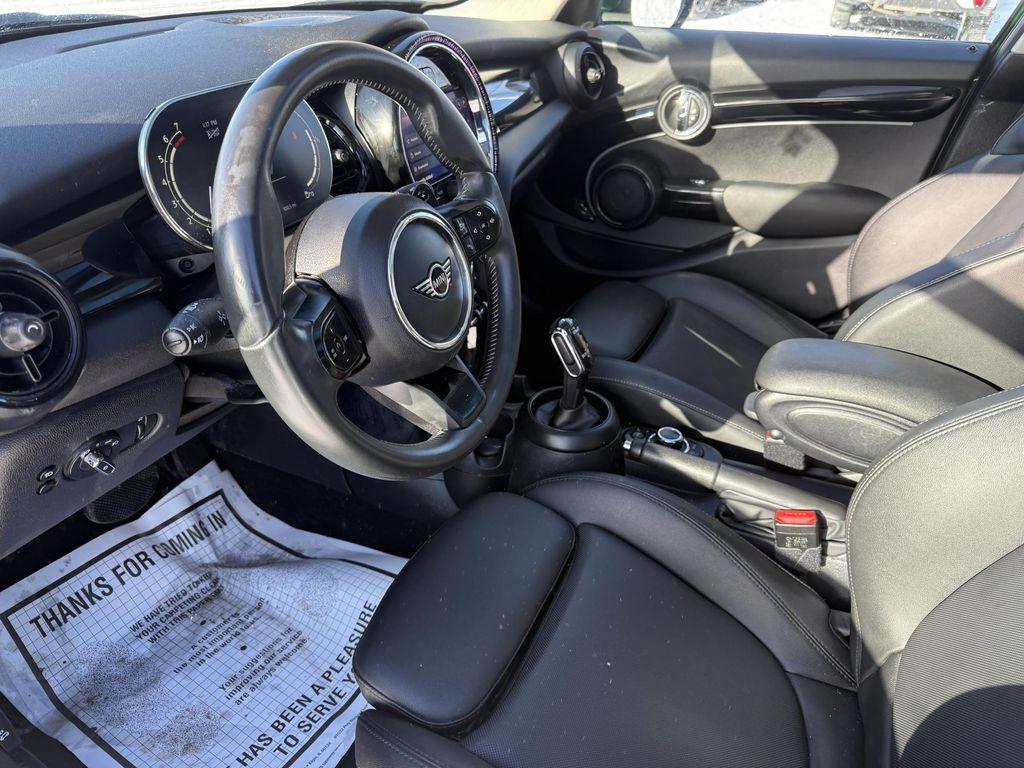 used 2023 MINI Hardtop car, priced at $23,125