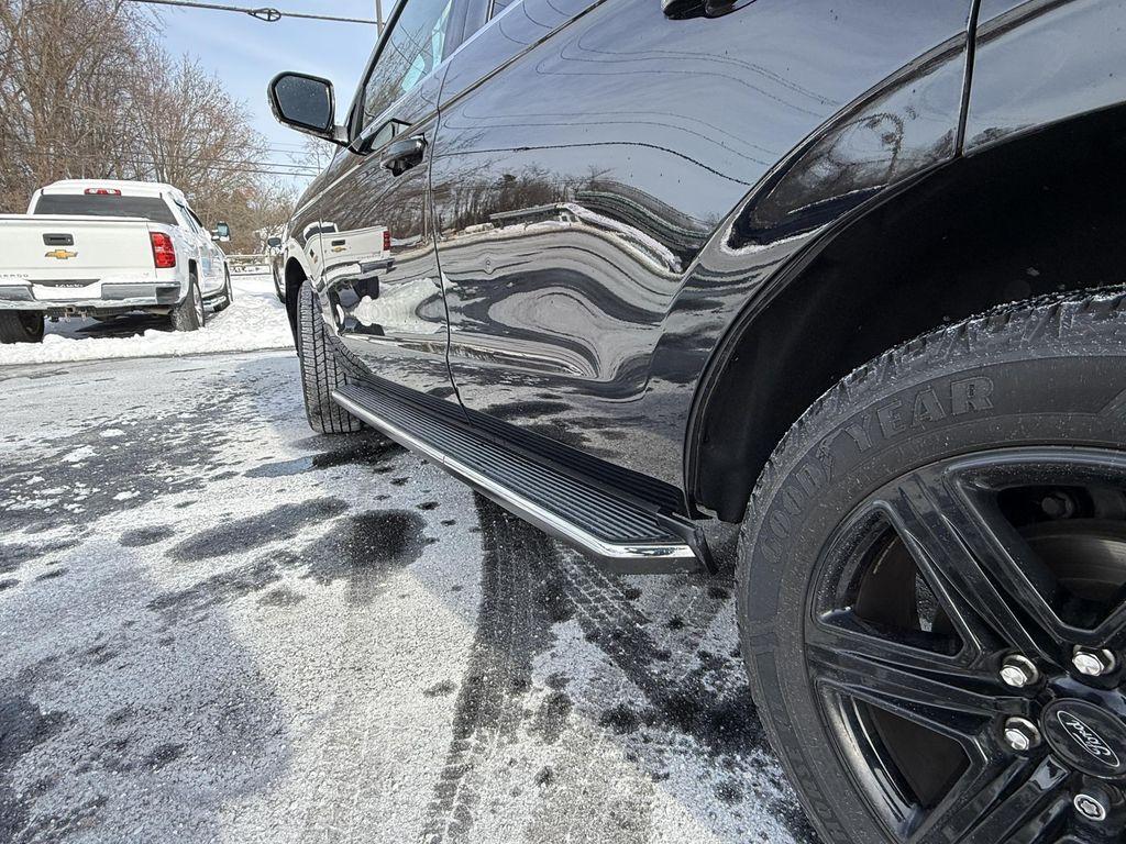 used 2021 Ford Expedition car, priced at $23,990