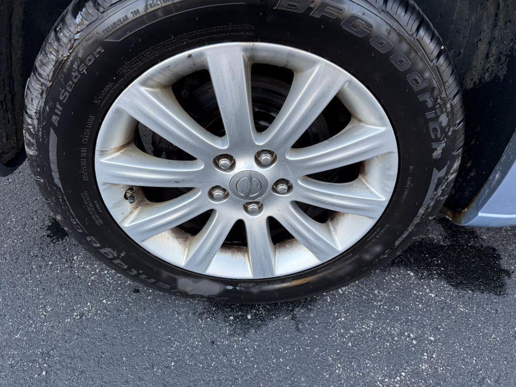 used 2012 Chrysler 200 car, priced at $8,995