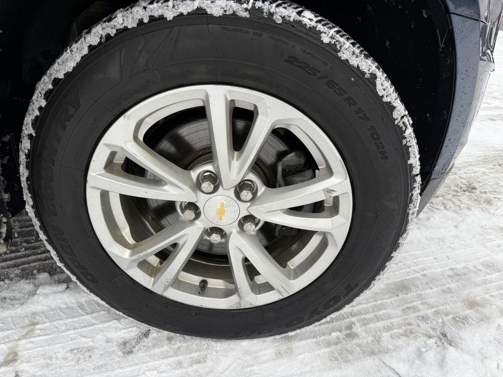 used 2017 Chevrolet Equinox car, priced at $10,995