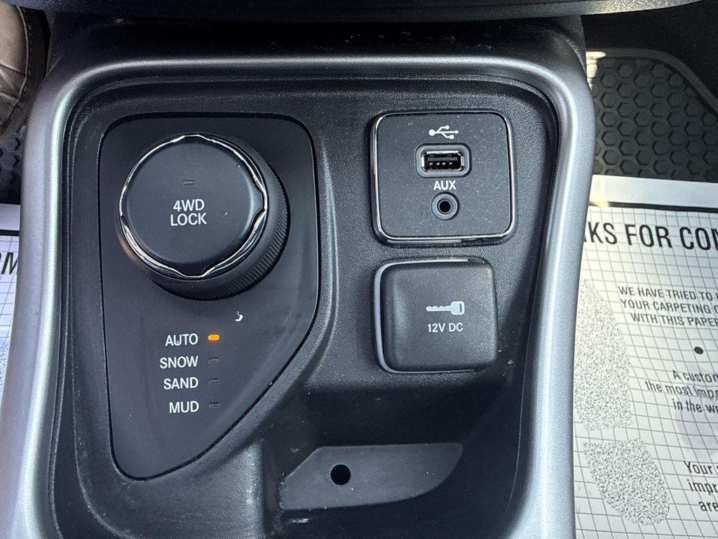 used 2018 Jeep Compass car, priced at $10,998