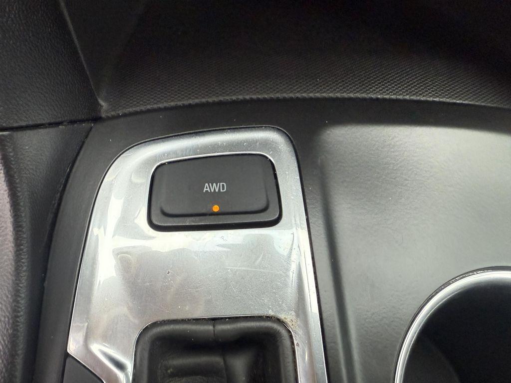 used 2019 Chevrolet Equinox car, priced at $11,980