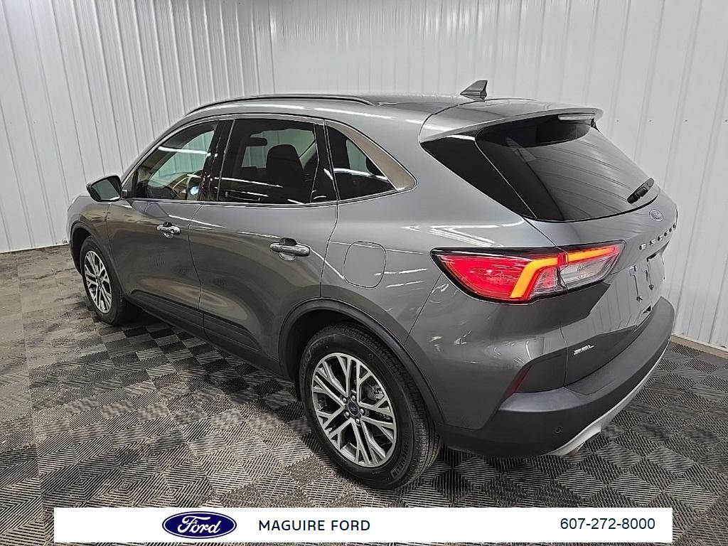 used 2022 Ford Escape car, priced at $20,999