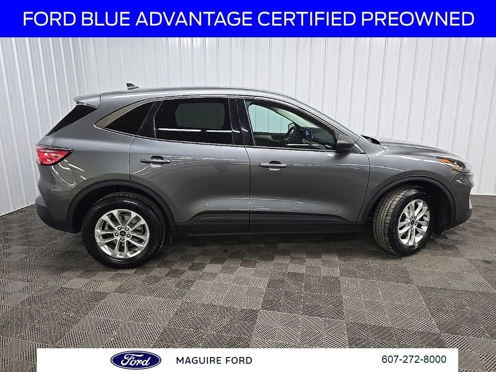used 2022 Ford Escape car, priced at $20,999