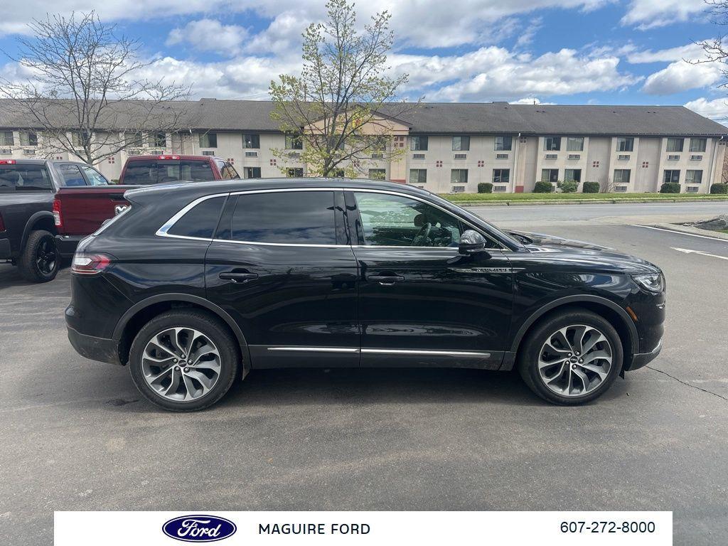 used 2023 Lincoln Nautilus car, priced at $41,499