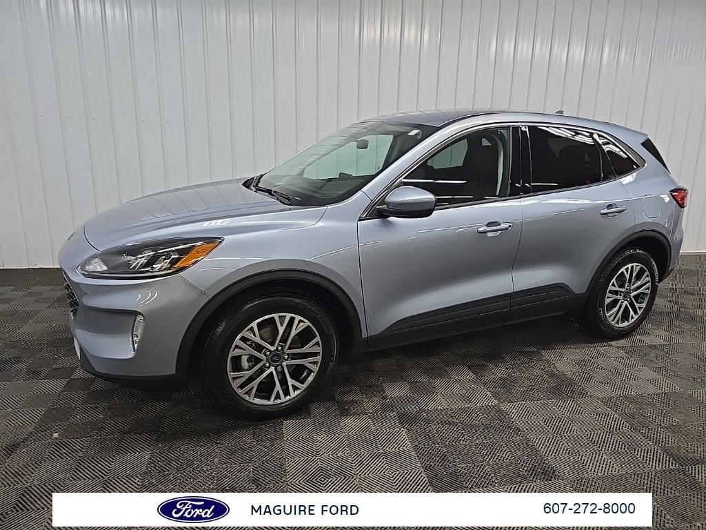 used 2022 Ford Escape car, priced at $20,999
