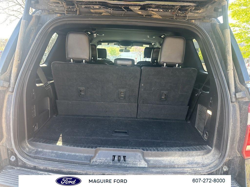 used 2018 Ford Expedition car, priced at $21,999