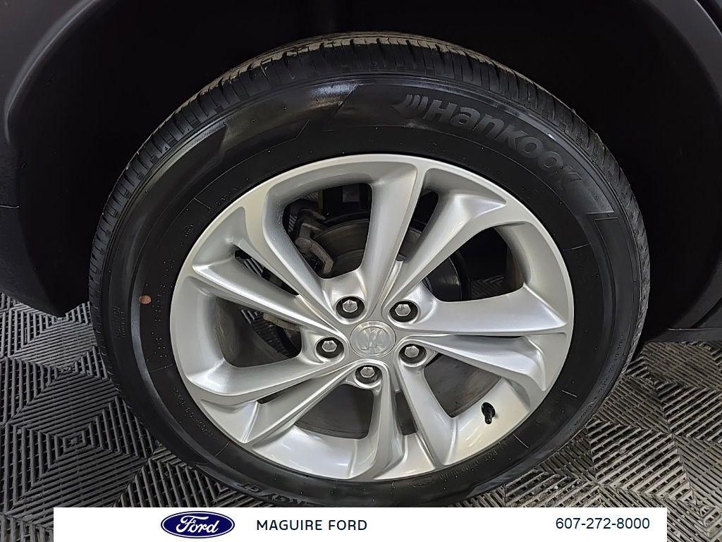 used 2023 Buick Encore GX car, priced at $20,999