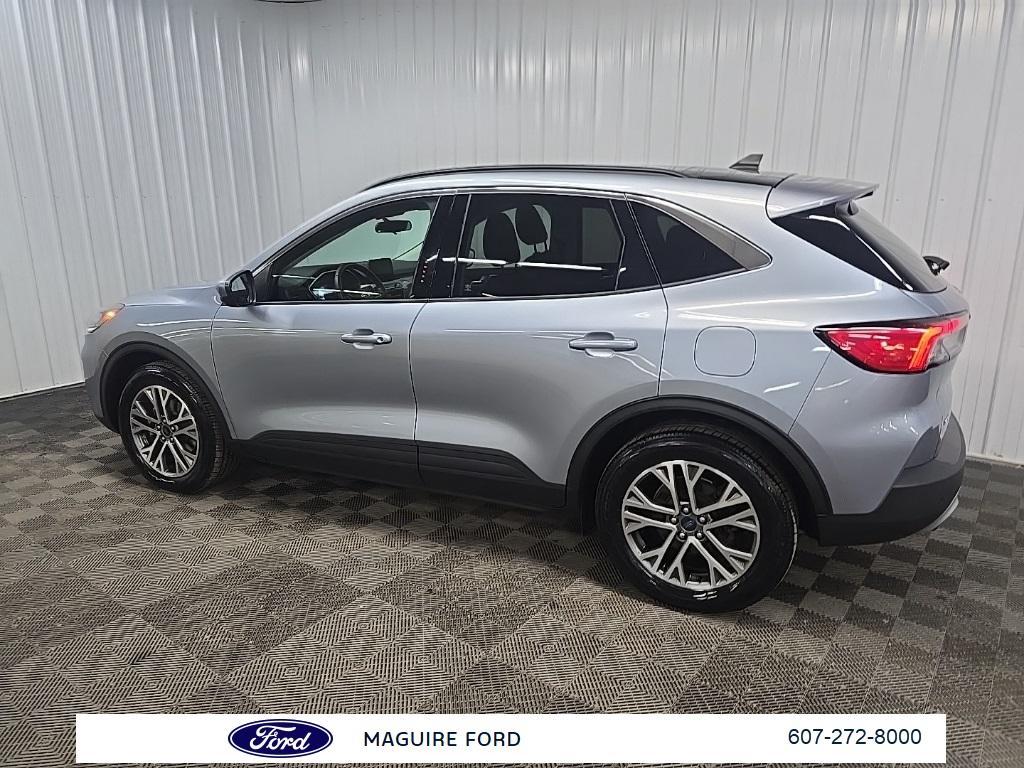 used 2022 Ford Escape car, priced at $17,499