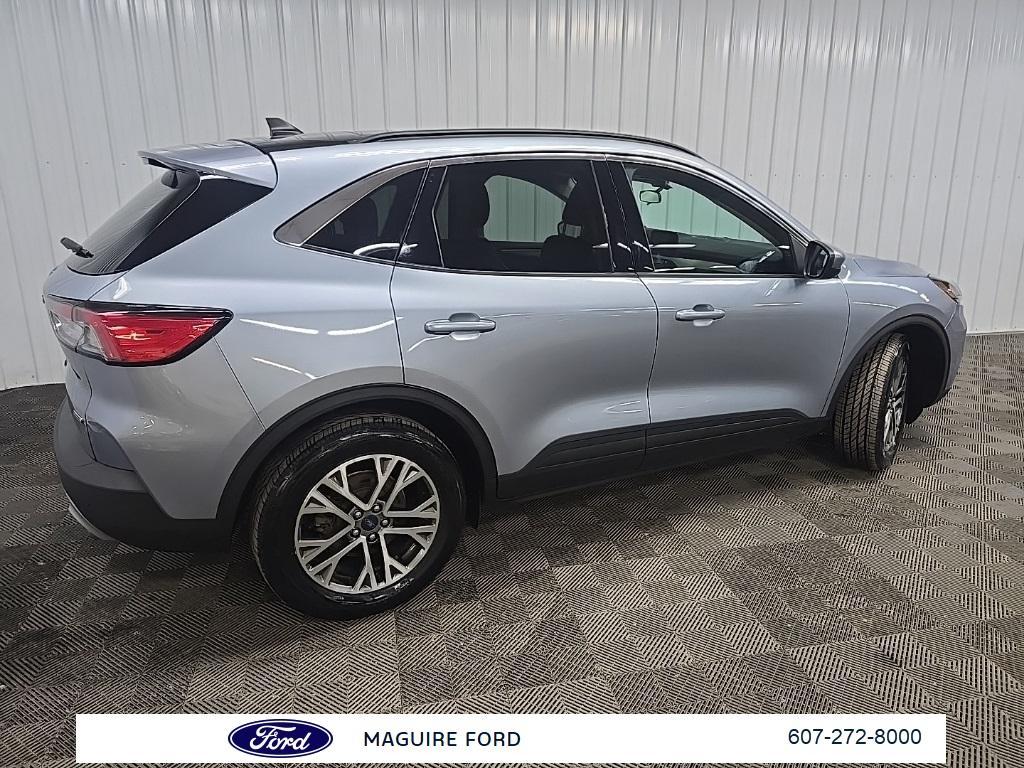 used 2022 Ford Escape car, priced at $17,499