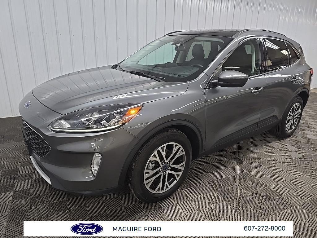 used 2022 Ford Escape car, priced at $20,999