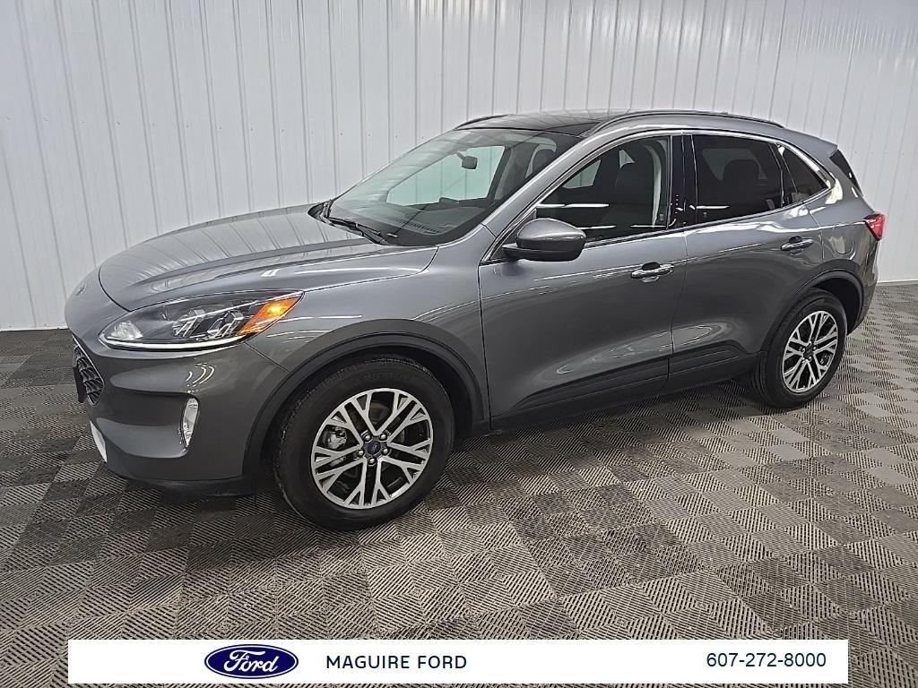 used 2022 Ford Escape car, priced at $20,999