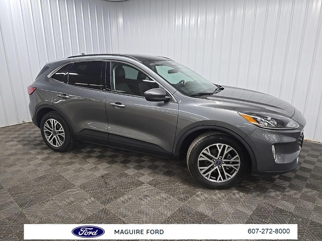 used 2022 Ford Escape car, priced at $22,999