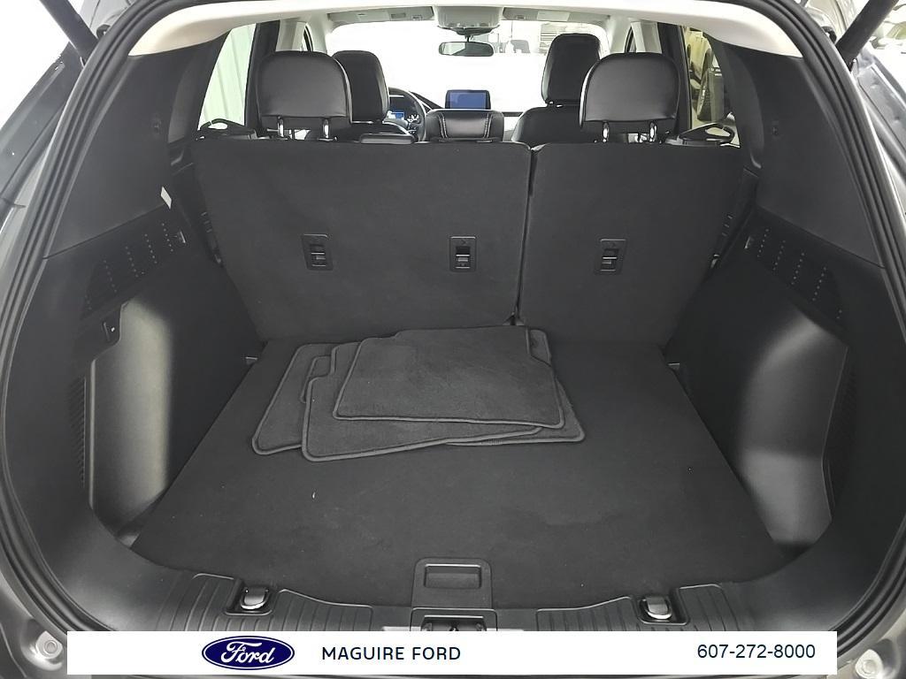 used 2022 Ford Escape car, priced at $20,999