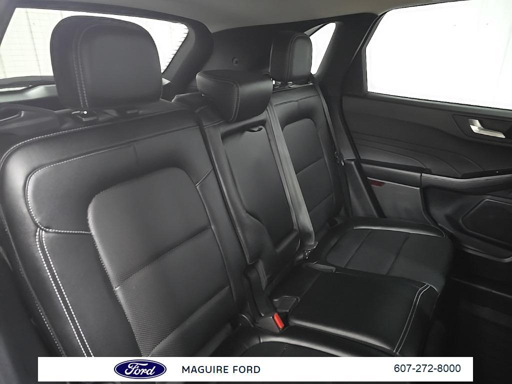 used 2022 Ford Escape car, priced at $20,999