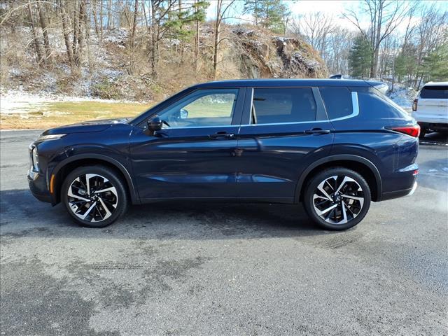 used 2024 Mitsubishi Outlander car, priced at $25,298