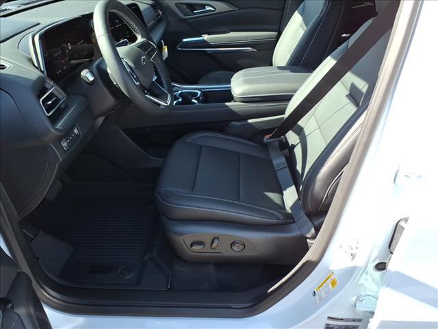 new 2026 Chevrolet Traverse car, priced at $50,625