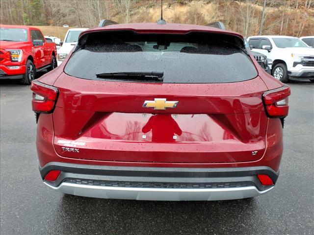 used 2025 Chevrolet Trax car, priced at $22,900