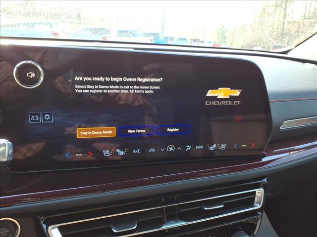 new 2026 Chevrolet Traverse car, priced at $60,015