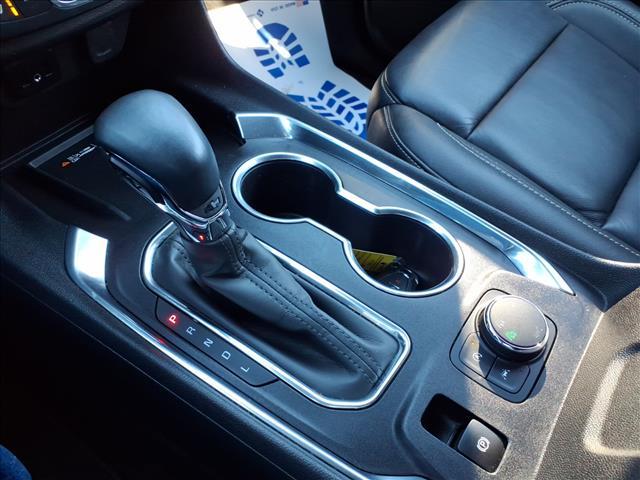 used 2023 Chevrolet Traverse car, priced at $33,295