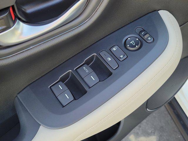 new 2026 Honda HR-V car, priced at $28,024