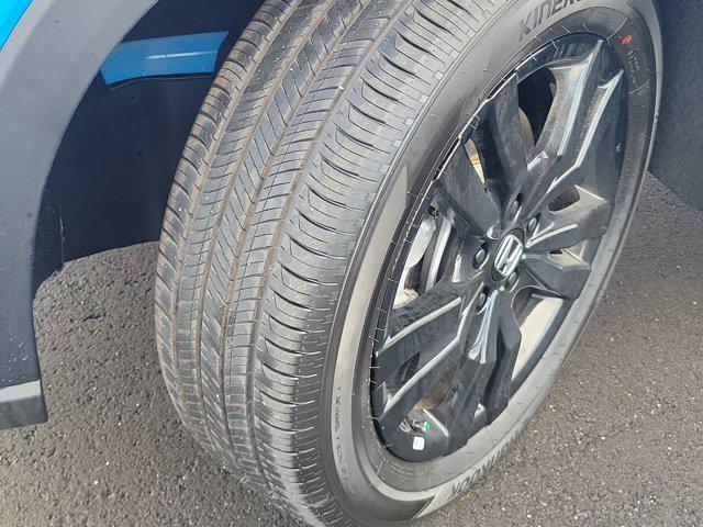 new 2026 Honda HR-V car, priced at $29,057