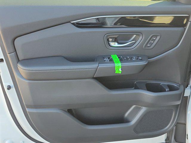 new 2026 Honda Pilot car, priced at $46,445