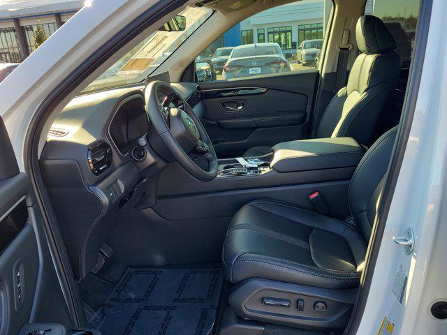 new 2026 Honda Pilot car, priced at $46,445