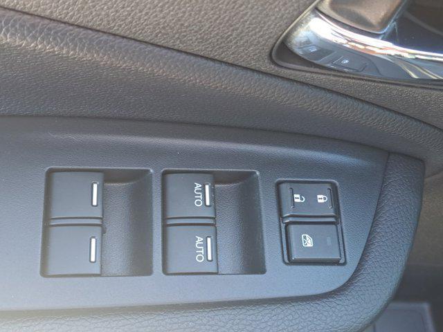 used 2022 Honda Pilot car, priced at $30,212