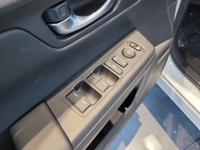 new 2026 Honda CR-V Hybrid car, priced at $40,302