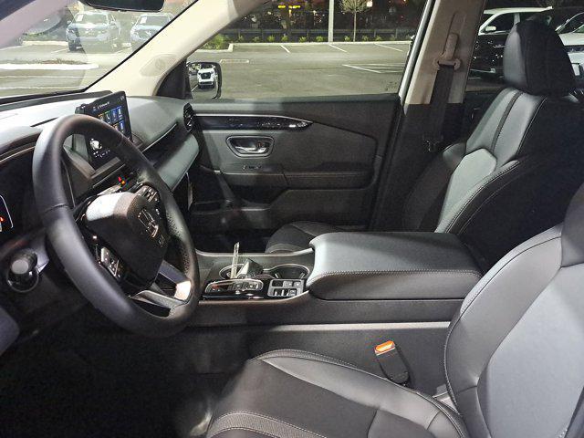 new 2025 Honda Pilot car, priced at $46,301