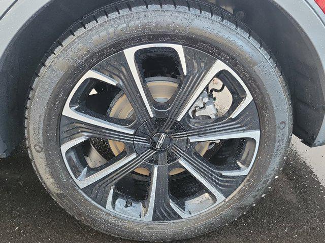 used 2025 Lincoln Nautilus car, priced at $55,528