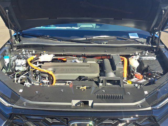 new 2026 Honda CR-V Hybrid car, priced at $39,723