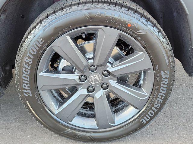 new 2026 Honda Pilot car, priced at $44,145