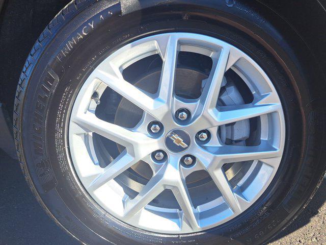 used 2024 Chevrolet Equinox car, priced at $20,751