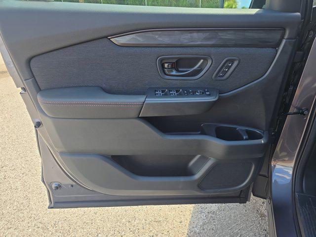 new 2026 Honda Passport car, priced at $47,283